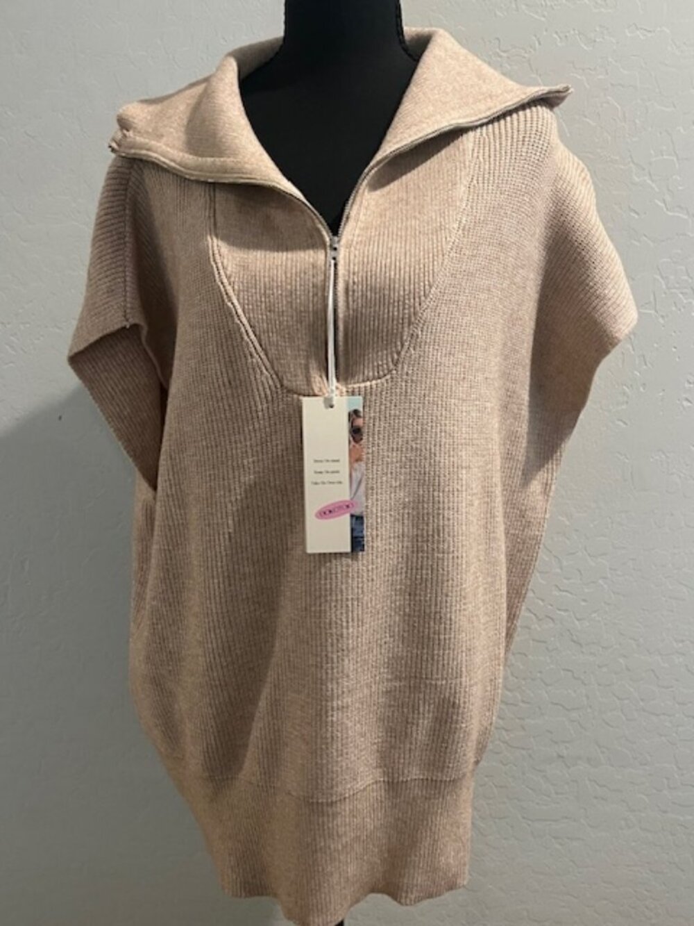 Dokotoo womens Soft, Quarter Zip, V Neck, Sleeveless NWT